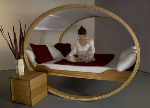 Cama