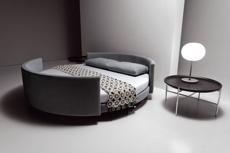 Cama